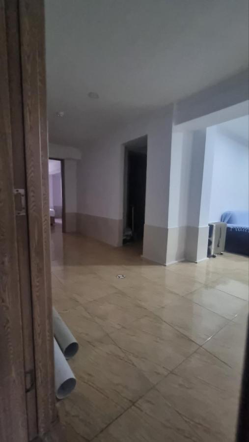Femi Ji Hotell Batumi Exteriör bild