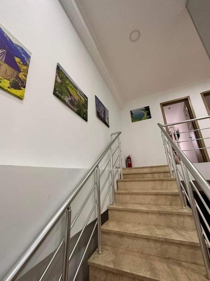 Femi Ji Hotell Batumi Exteriör bild