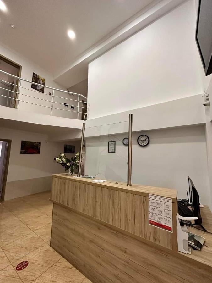 Femi Ji Hotell Batumi Exteriör bild